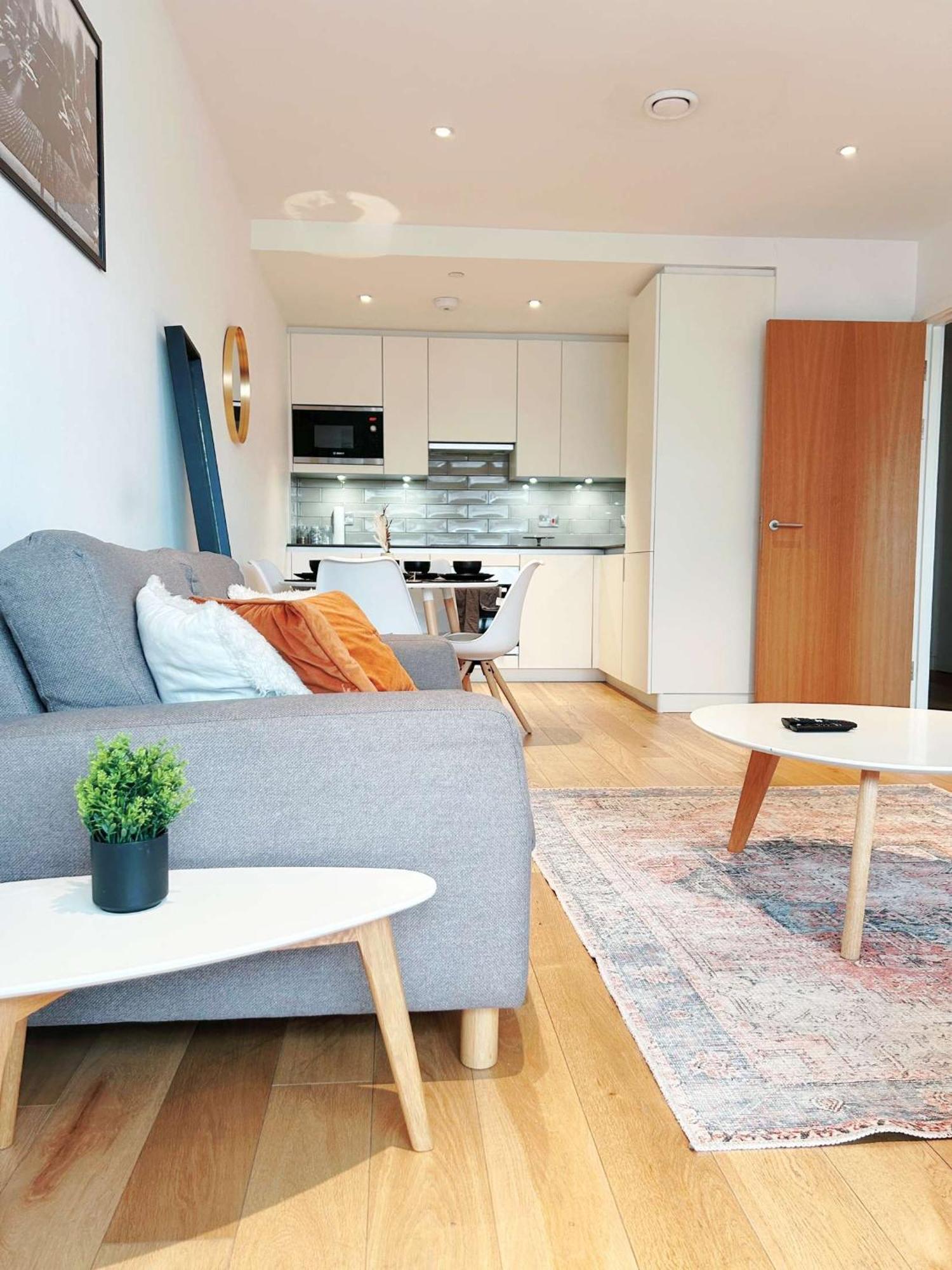 Apartament A Charming 2 Bedroom Flat